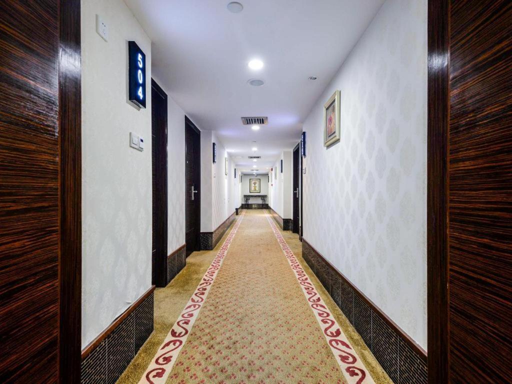 New World Hotel Kuangcsou Kültér fotó